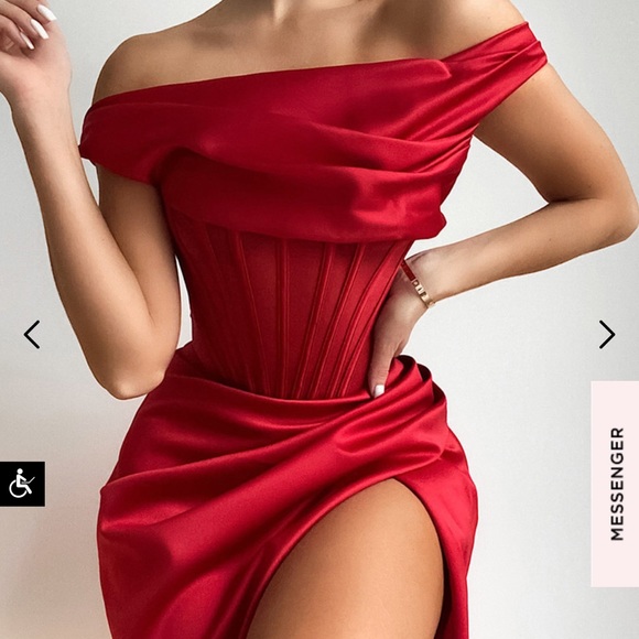 House of CB Lulu Dress in red - Size S - Picture 2 of 8